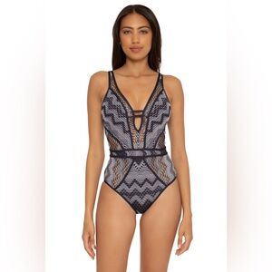 Becca reveal plunge 1 piece